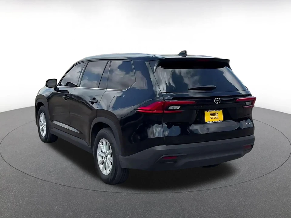 2024 Toyota Highlander - Image 13 of 31