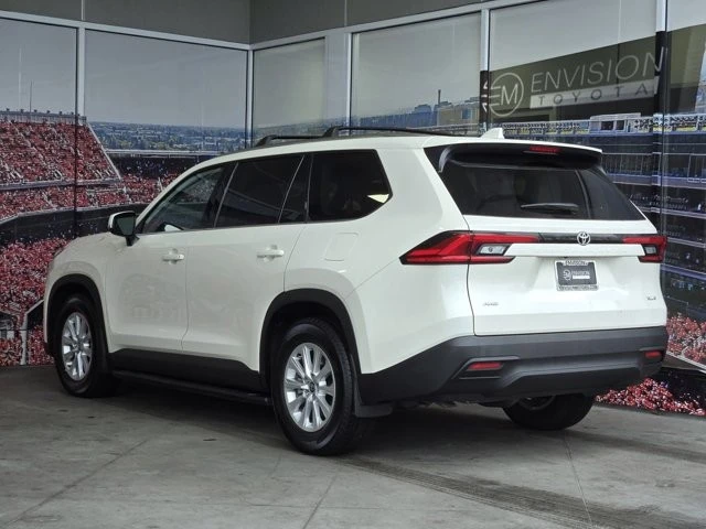 2024 Toyota Highlander - Image 6 of 12