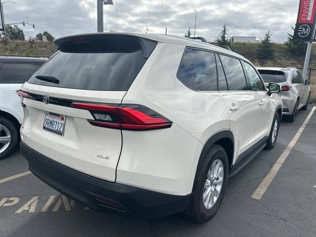 2024 Toyota Highlander - Image 4 of 12