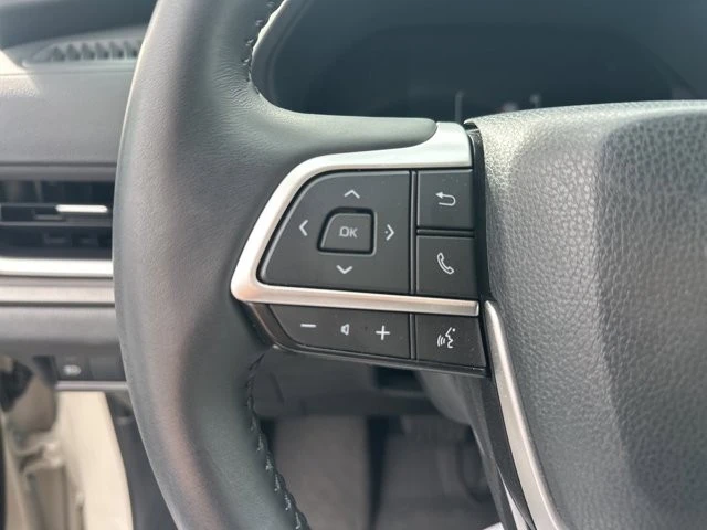2024 Toyota Highlander - Image 9 of 12