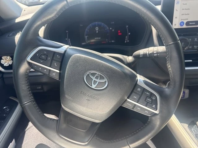 2024 Toyota Highlander - Image 14 of 17