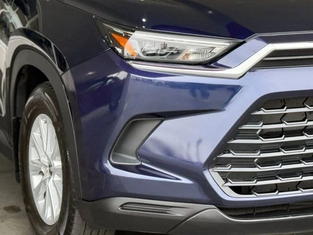 2024 Toyota Highlander - Image 11 of 12