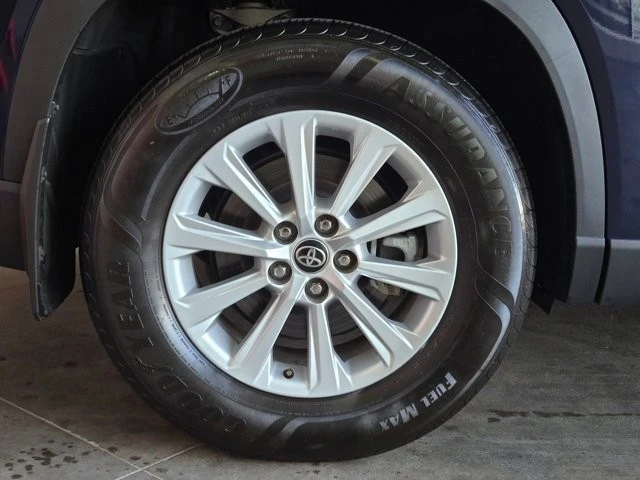 2024 Toyota Highlander - Image 5 of 27