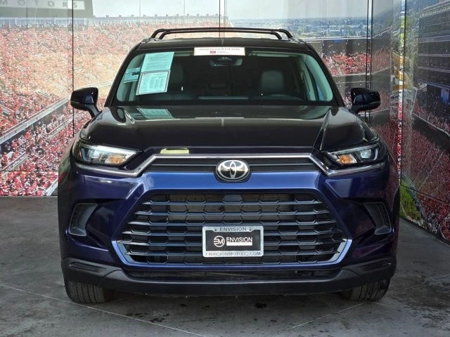 2024 Toyota Highlander - Image 3 of 21