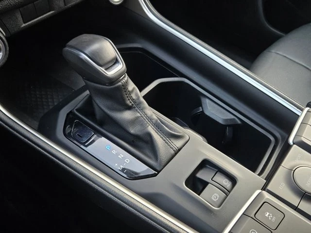 2024 Toyota Highlander - Image 17 of 21