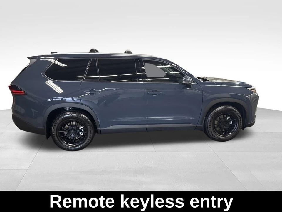 2024 Toyota Highlander - Image 6 of 12