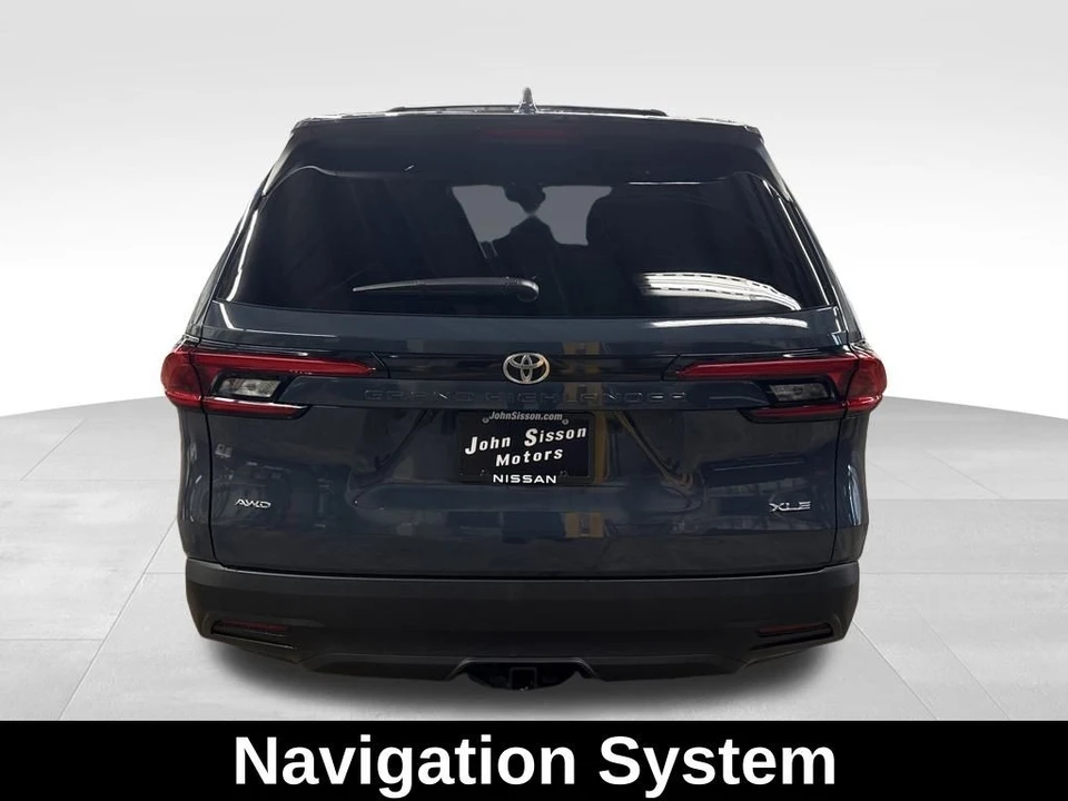 2024 Toyota Highlander - Image 4 of 12