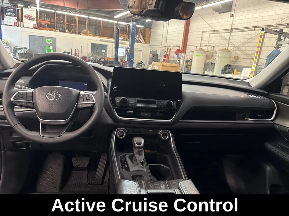 2024 Toyota Highlander - Image 12 of 12