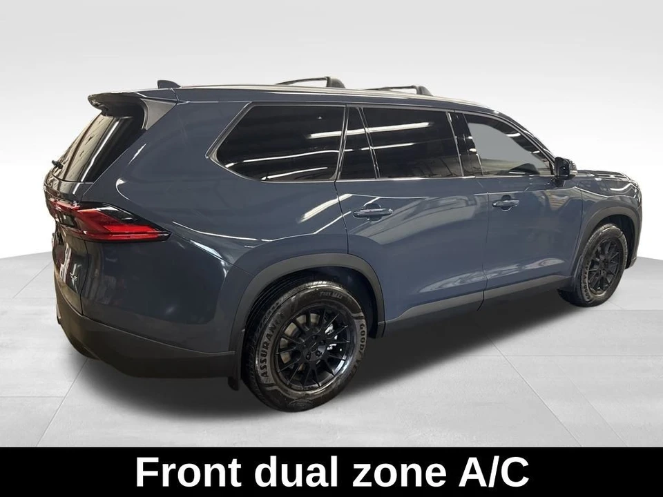 2024 Toyota Highlander - Image 5 of 12