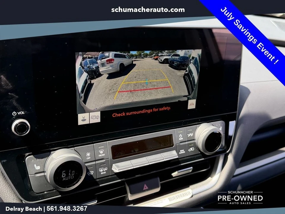 2024 Toyota Highlander - Image 19 of 26