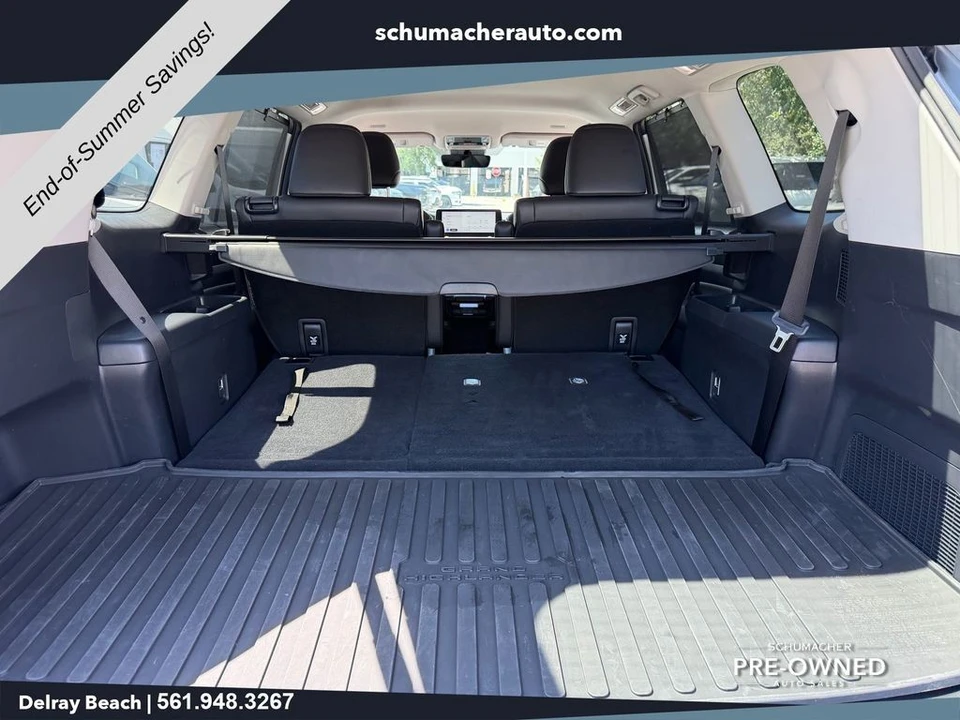 2024 Toyota Highlander - Image 15 of 26