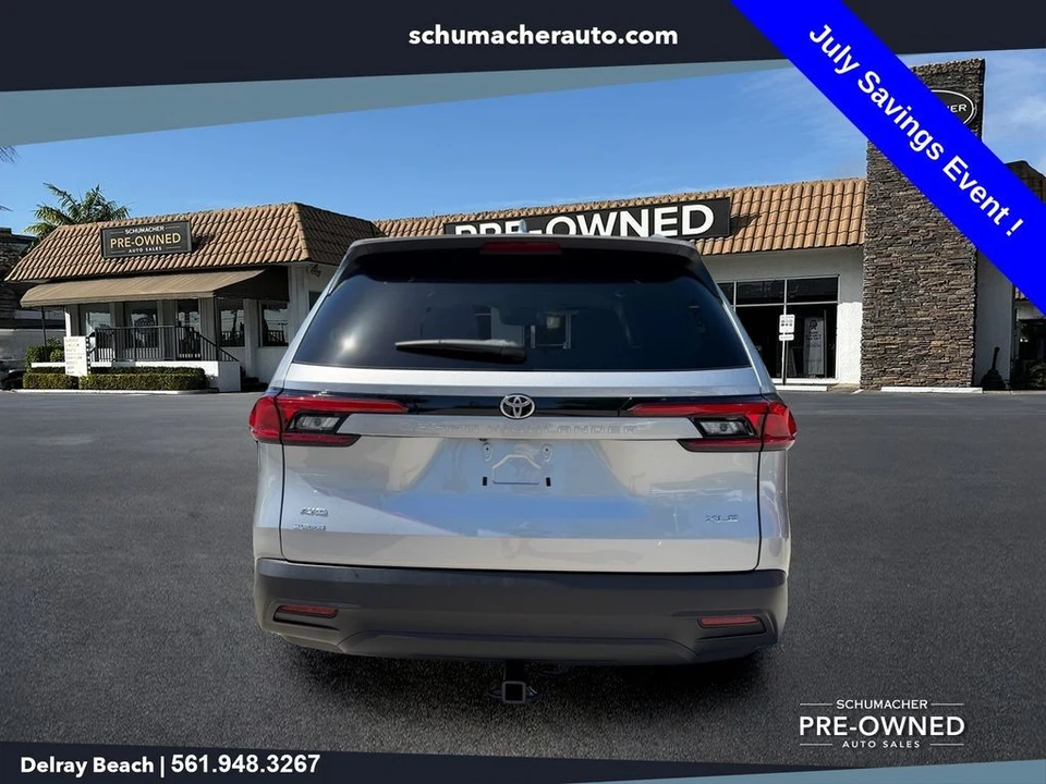 2024 Toyota Highlander - Image 6 of 26