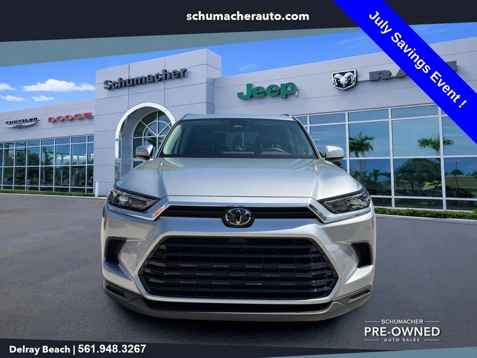 2024 Toyota Highlander - Image 2 of 26