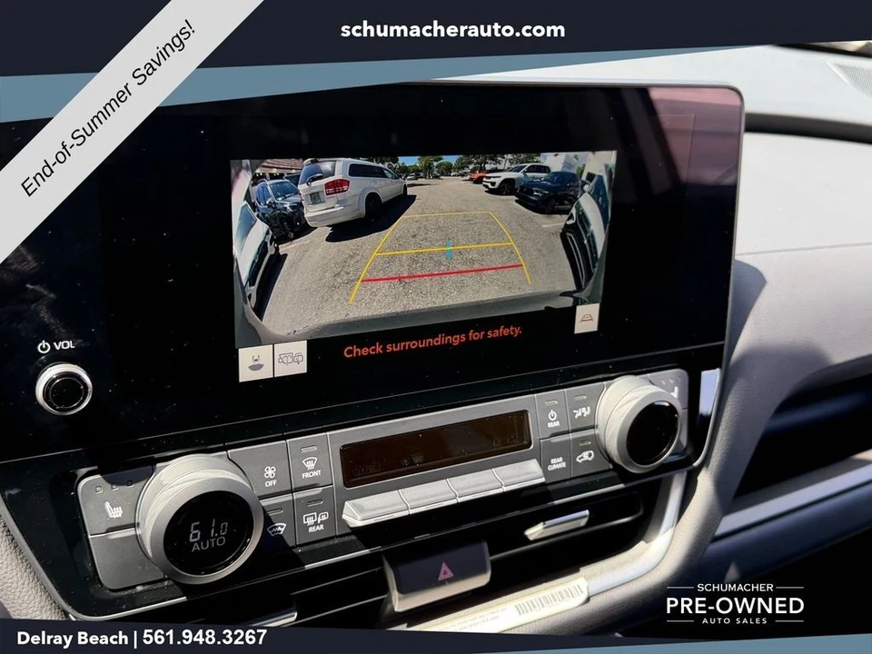 2024 Toyota Highlander - Image 19 of 26