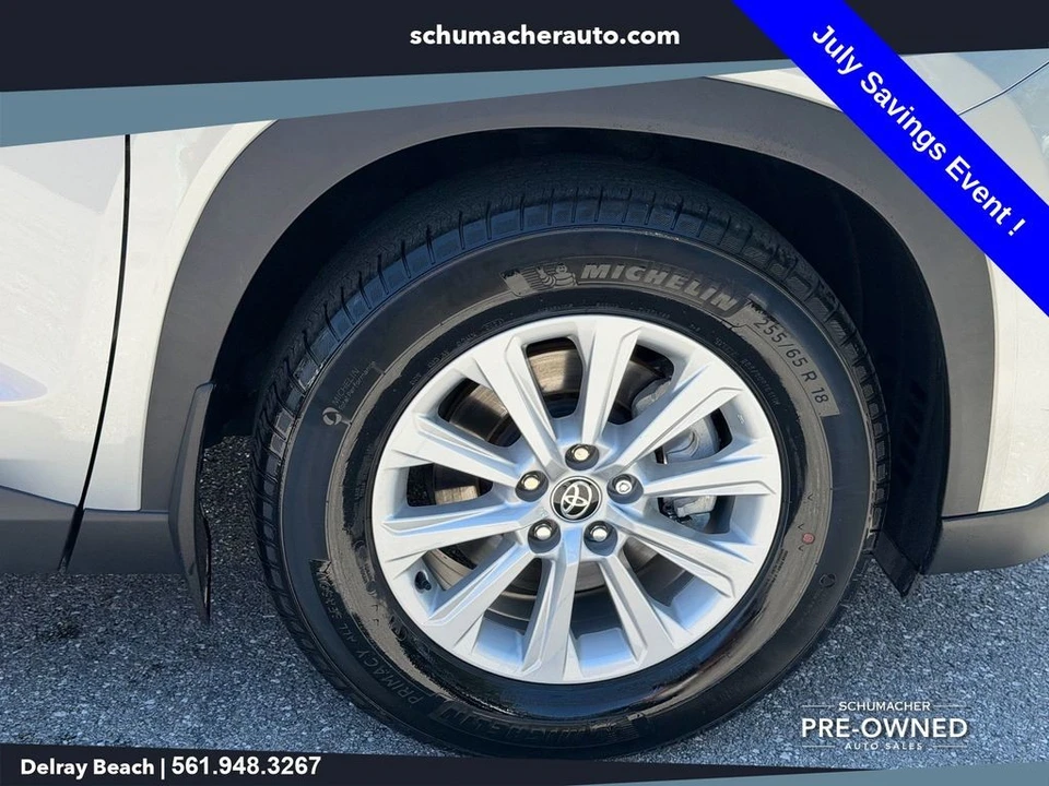 2024 Toyota Highlander - Image 9 of 26