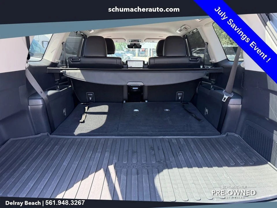 2024 Toyota Highlander - Image 15 of 26
