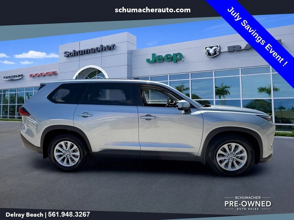 2024 Toyota Highlander - Image 8 of 26