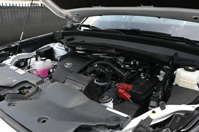2024 Toyota Highlander - Image 20 of 21