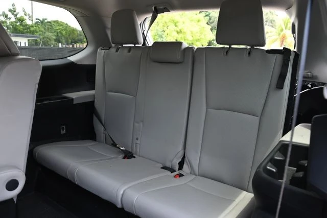 2024 Toyota Highlander - Image 17 of 21