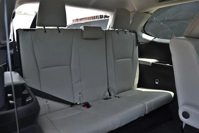 2024 Toyota Highlander - Image 18 of 21