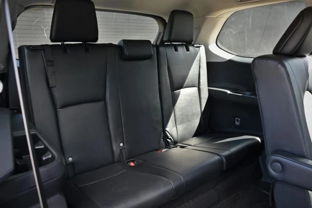 2024 Toyota Highlander - Image 20 of 21