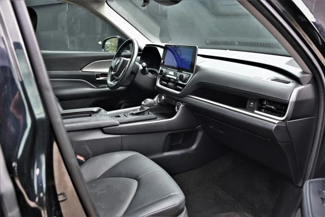 2024 Toyota Highlander - Image 14 of 21