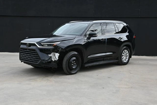 2024 Toyota Highlander - Image 2 of 21