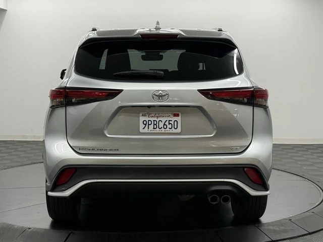 2024 Toyota Highlander - Image 8 of 12