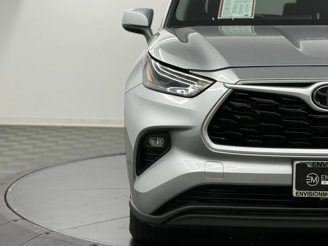2024 Toyota Highlander - Image 4 of 12