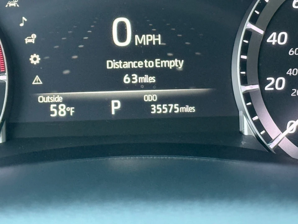 2024 Toyota Highlander - Image 15 of 21