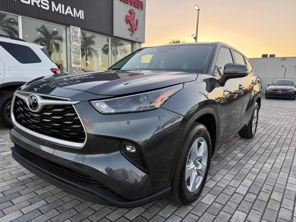 2024 Toyota Highlander - Image 3 of 21