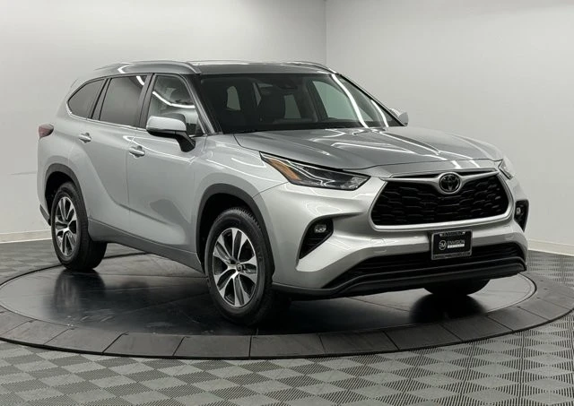 2024 Toyota Highlander - Image 5 of 12