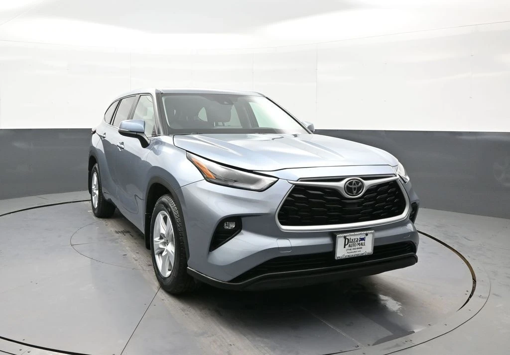 2024 Toyota Highlander - Image 3 of 21