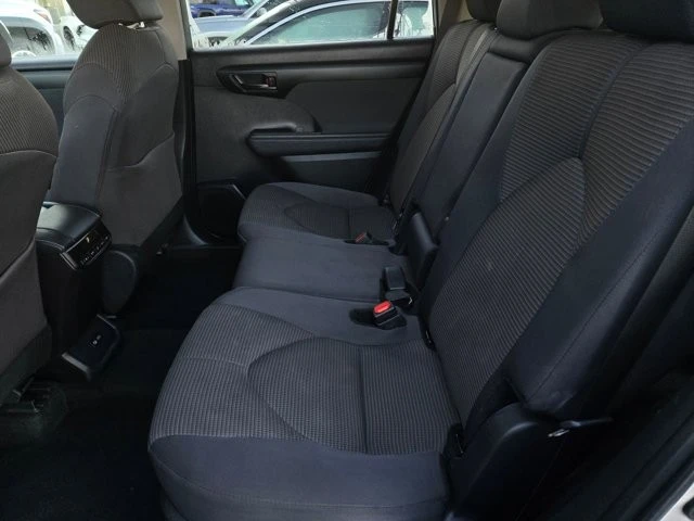 2024 Toyota Highlander - Image 11 of 12