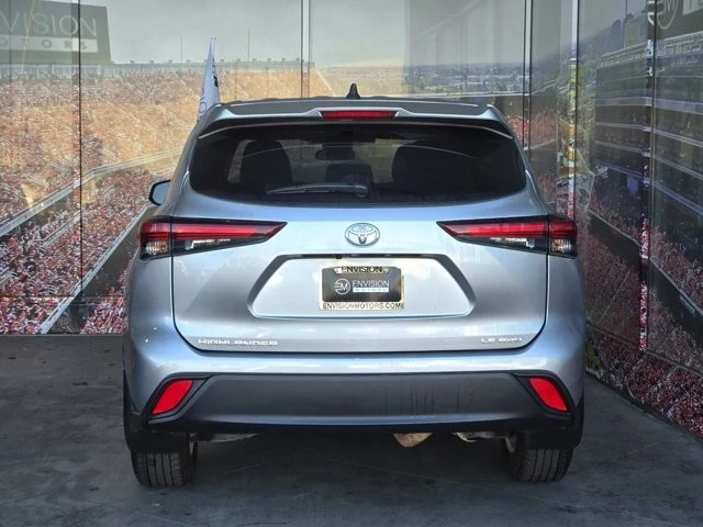 2024 Toyota Highlander - Image 7 of 12