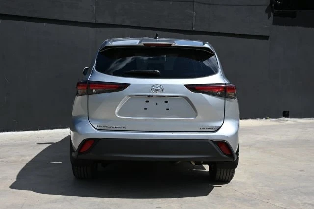 2024 Toyota Highlander - Image 4 of 21