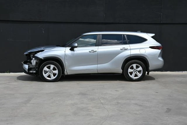 2024 Toyota Highlander - Image 7 of 21