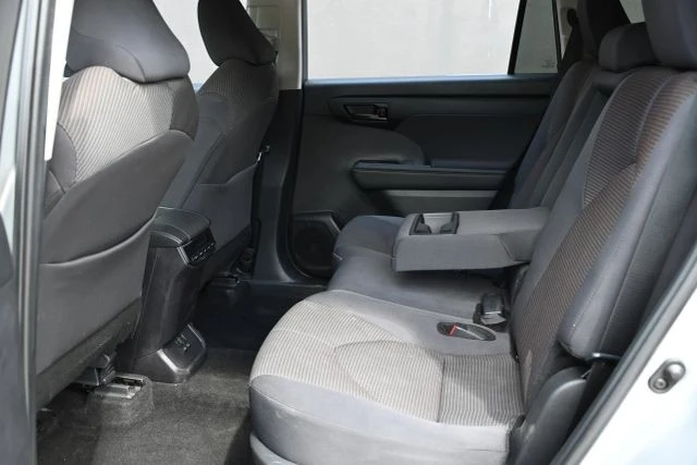 2024 Toyota Highlander - Image 19 of 21