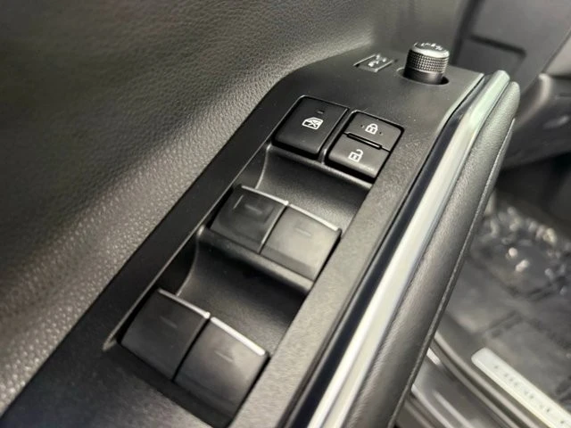 2024 Toyota Highlander - Image 15 of 21