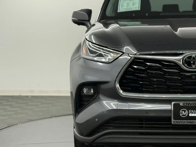 2024 Toyota Highlander - Image 5 of 21