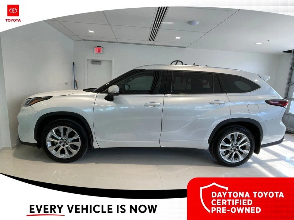 2024 Toyota Highlander - Image 12 of 12