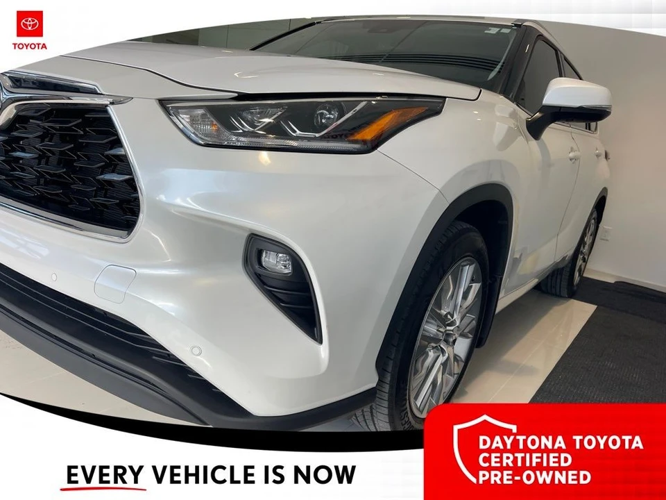 2024 Toyota Highlander - Image 10 of 12