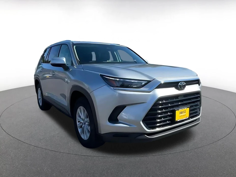 2024 Toyota Highlander - Image 3 of 31