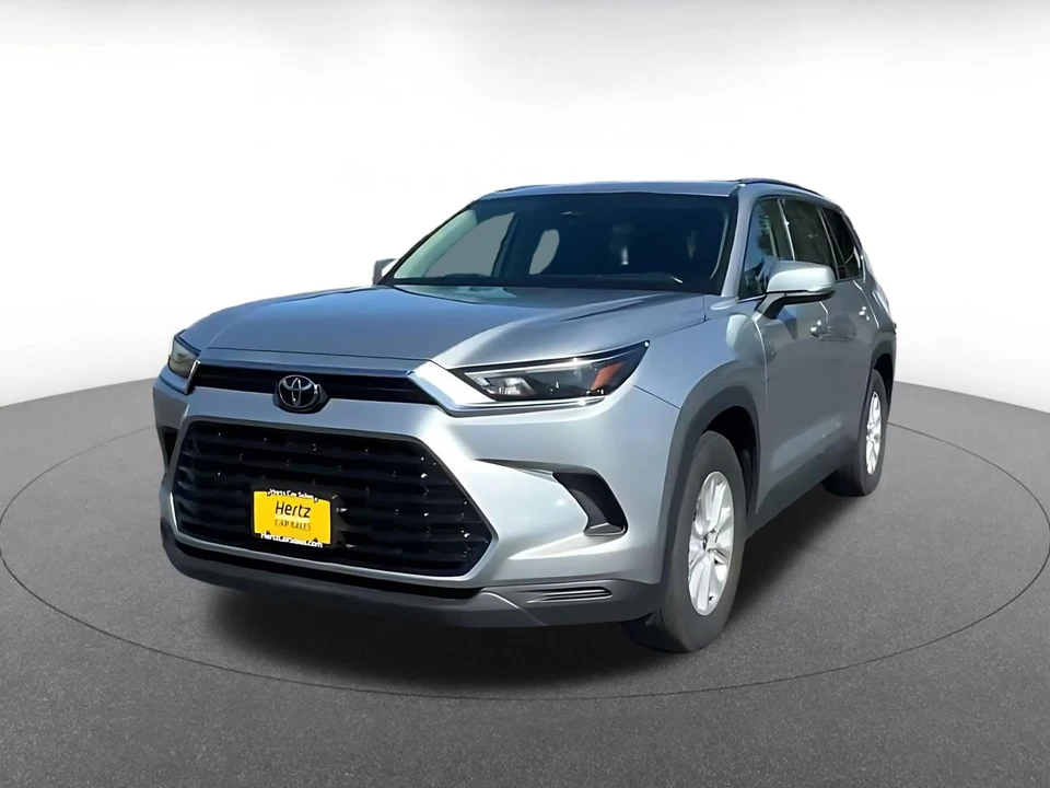 2024 Toyota Highlander - Image 7 of 31