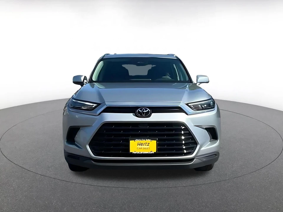2024 Toyota Highlander - Image 4 of 31