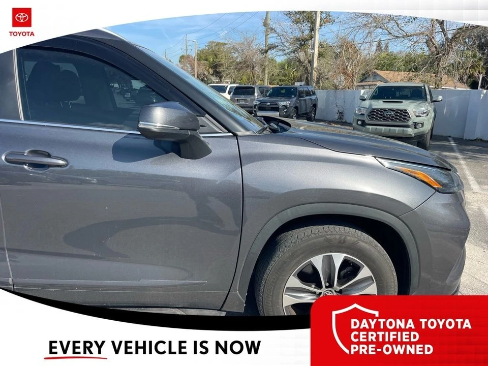 2024 Toyota Highlander - Image 4 of 10