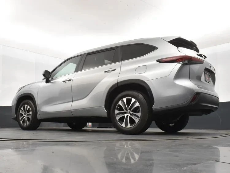 2024 Toyota Highlander - Image 12 of 12