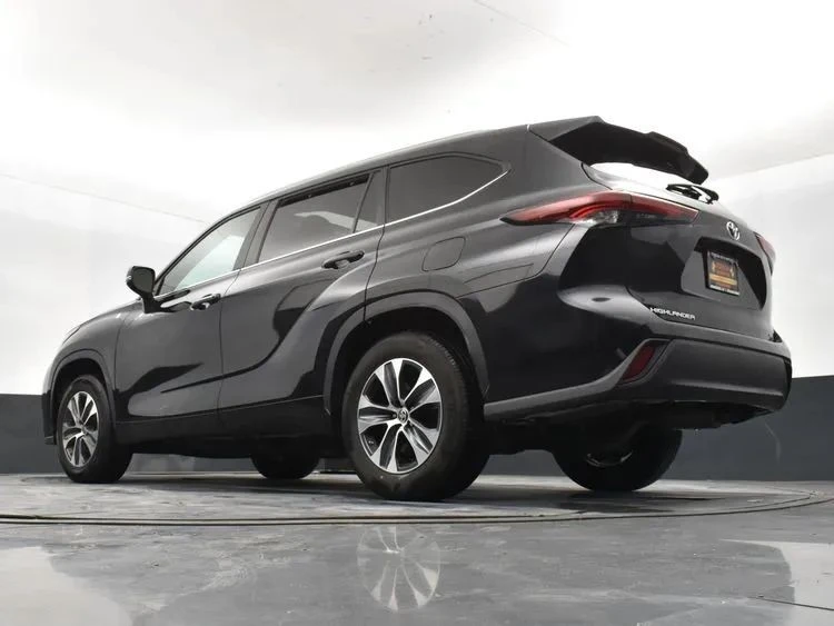 2024 Toyota Highlander - Image 12 of 12