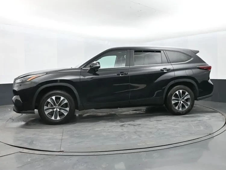 2024 Toyota Highlander - Image 5 of 12