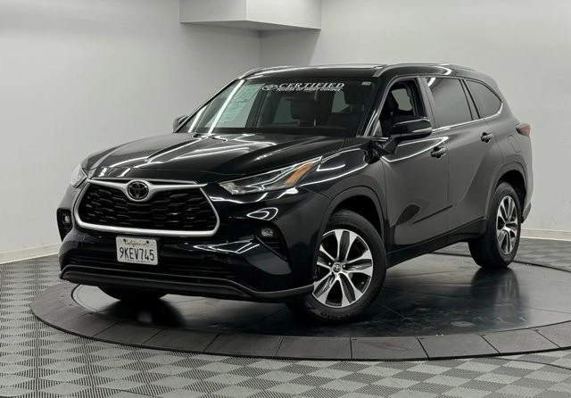 2024 Toyota Highlander - Image 2 of 21